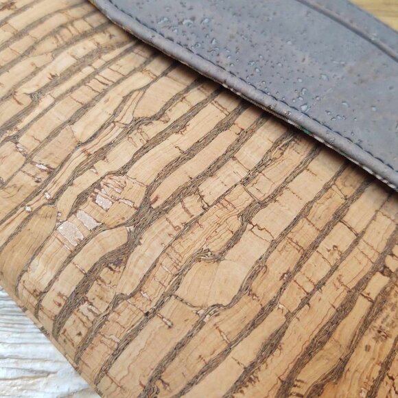 NWOT Hand Crafted Handmade Upcycled Grey & Natural Cork Clutch/ Crossbody - Picture 10 of 13
